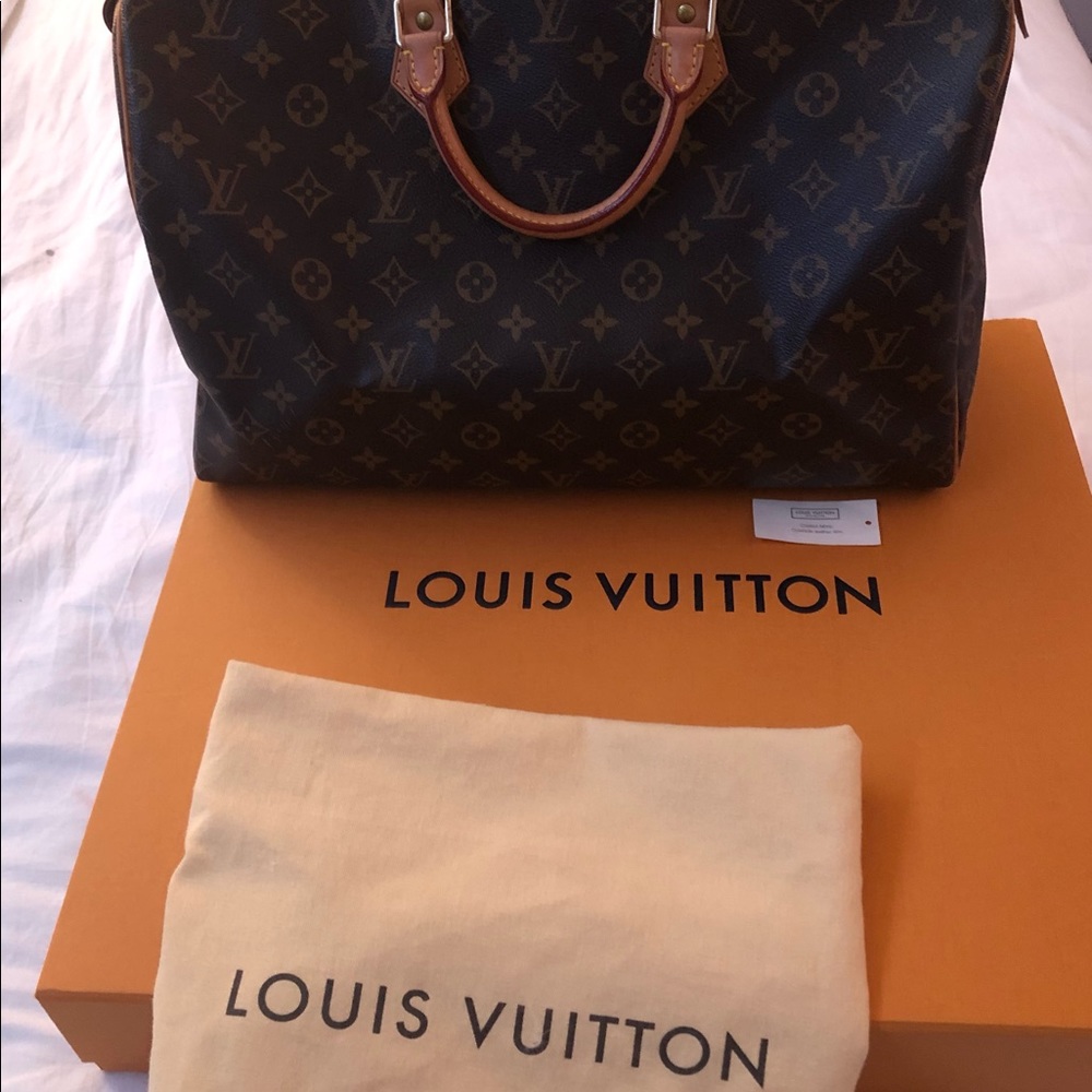 Louis Vuitton speedy 40 monogram